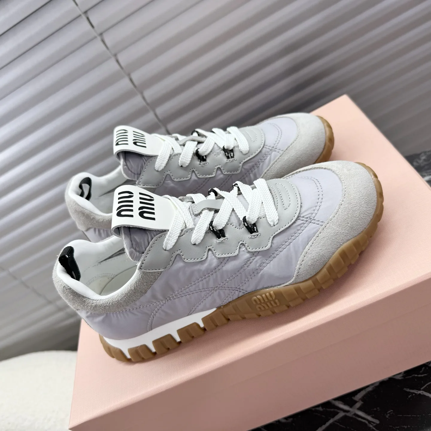 Кроссовки Женские Miu Miu 3742542