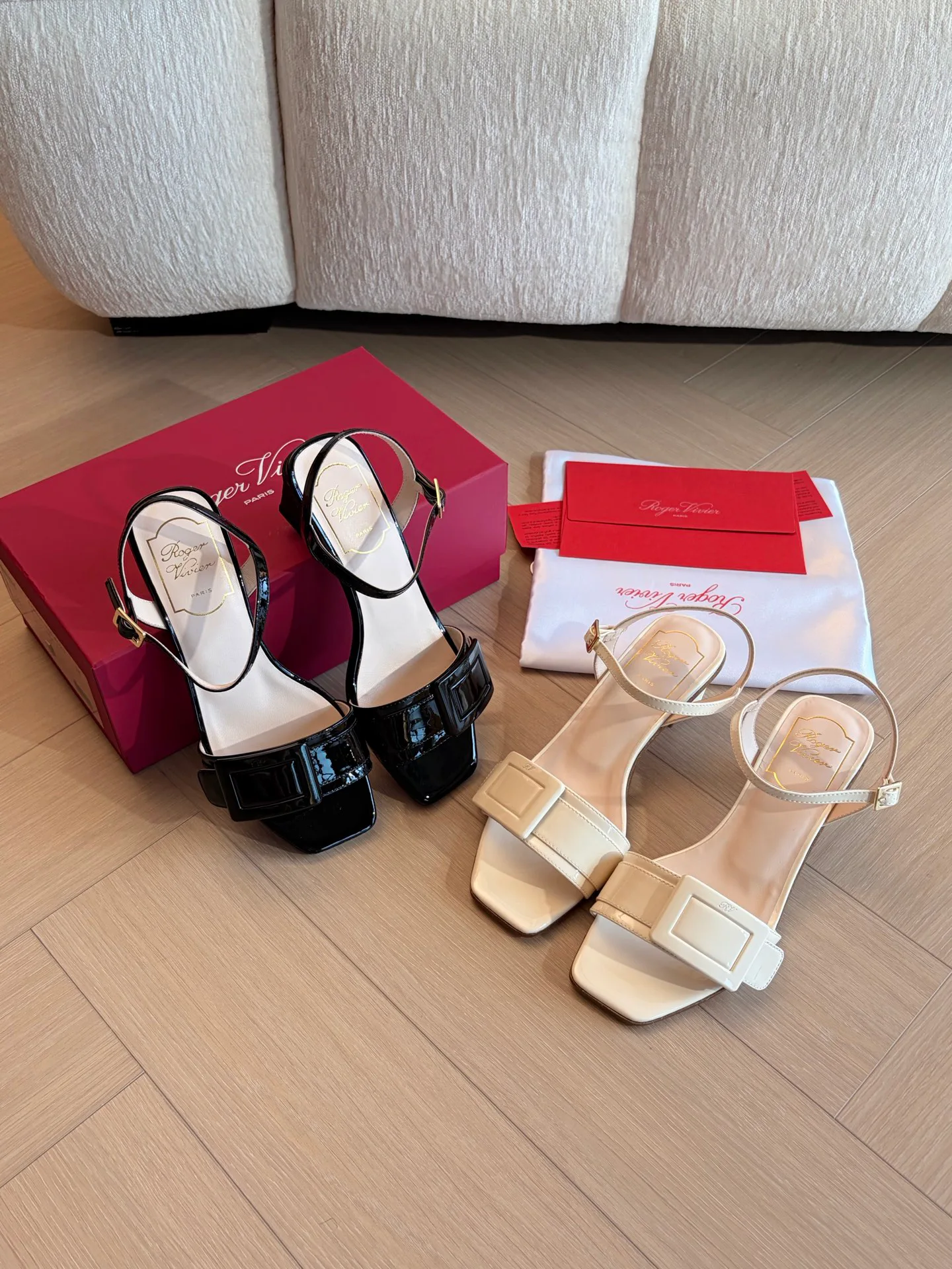 Босоножки Женские Roger Vivier 17321457