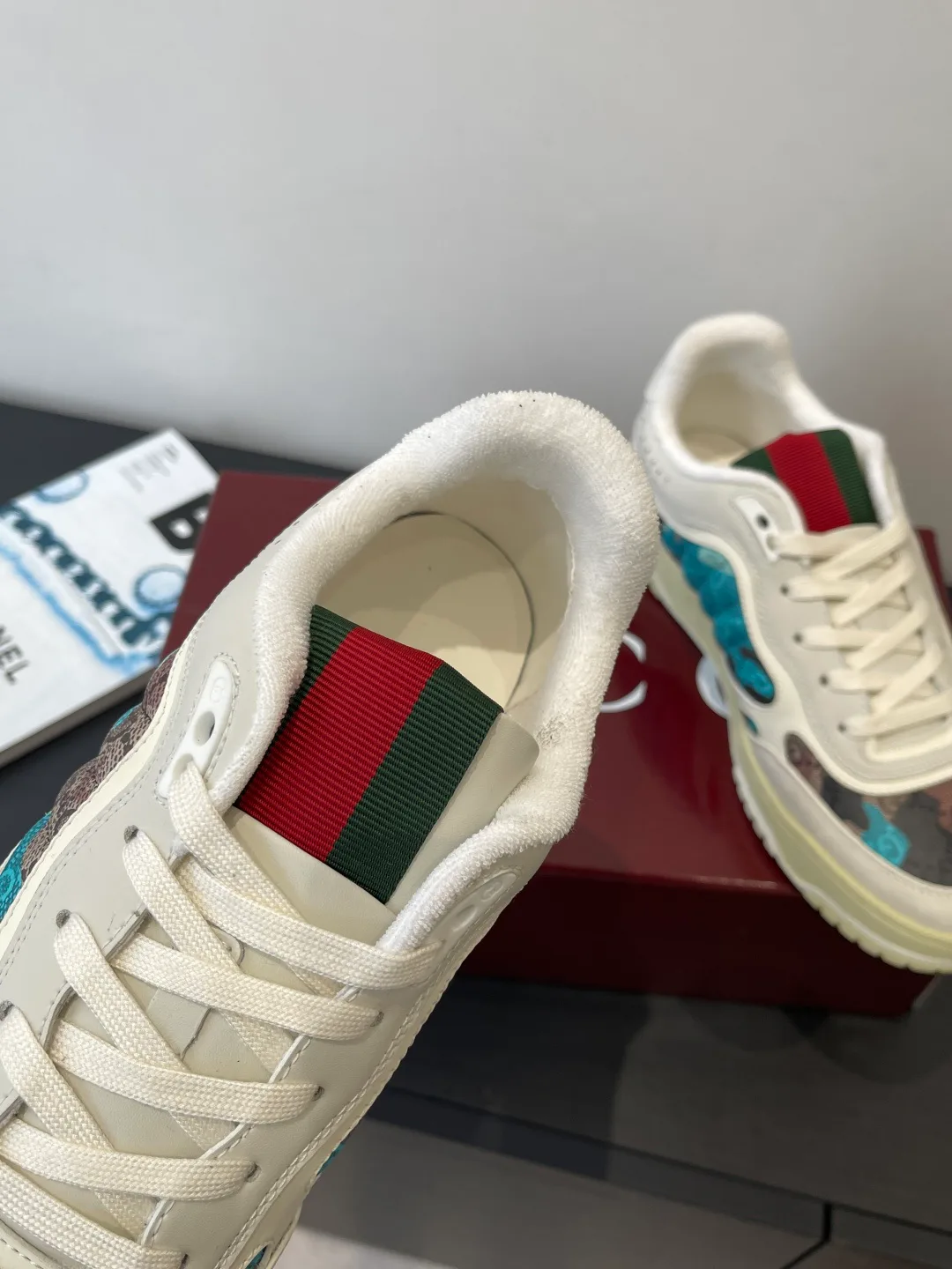 Кроссовки Женские Gucci 1088211