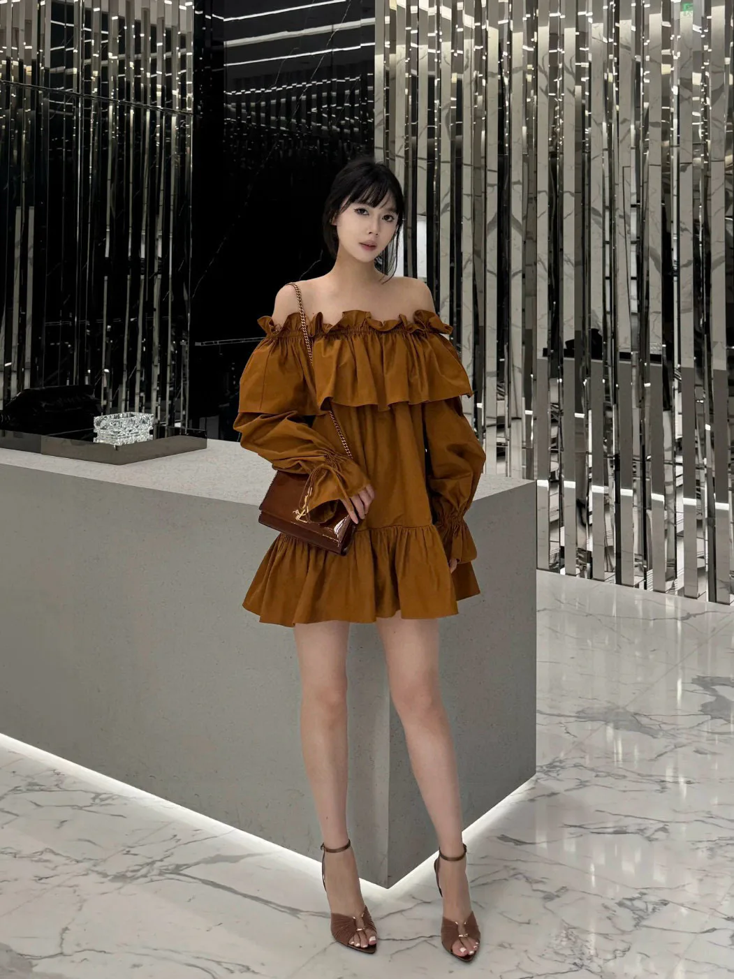 Платья Женские Saint Laurent 8811