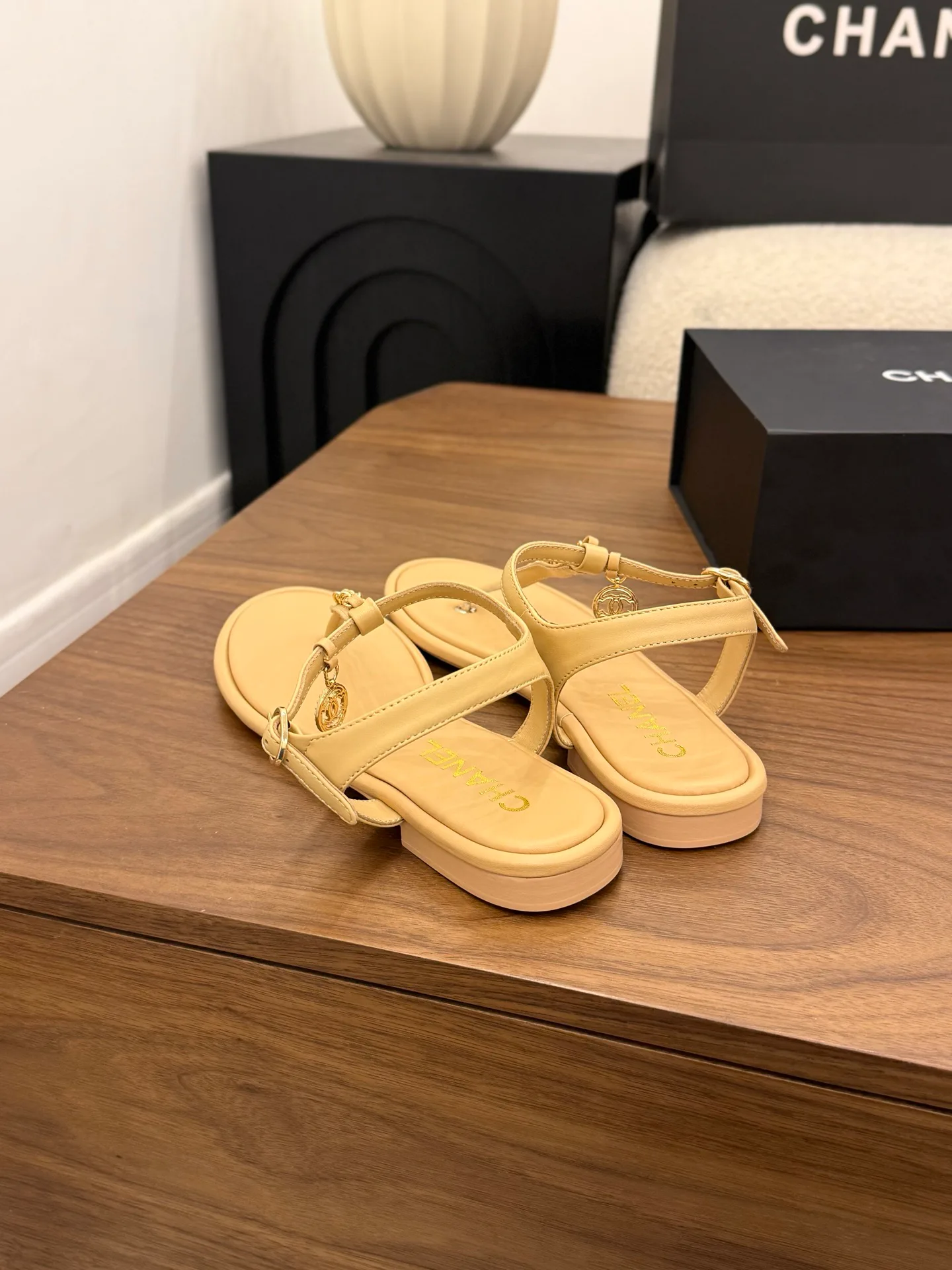 Туфли Женские Chanel 11756744