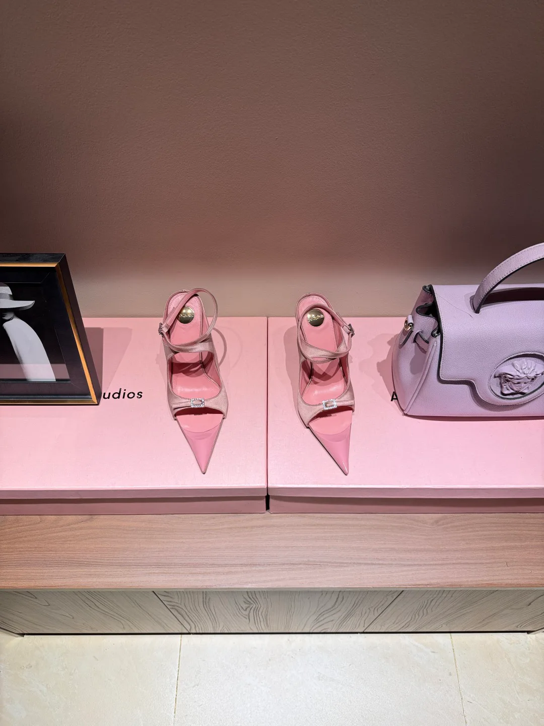 Босоножки Женские Saint Laurent 5737626