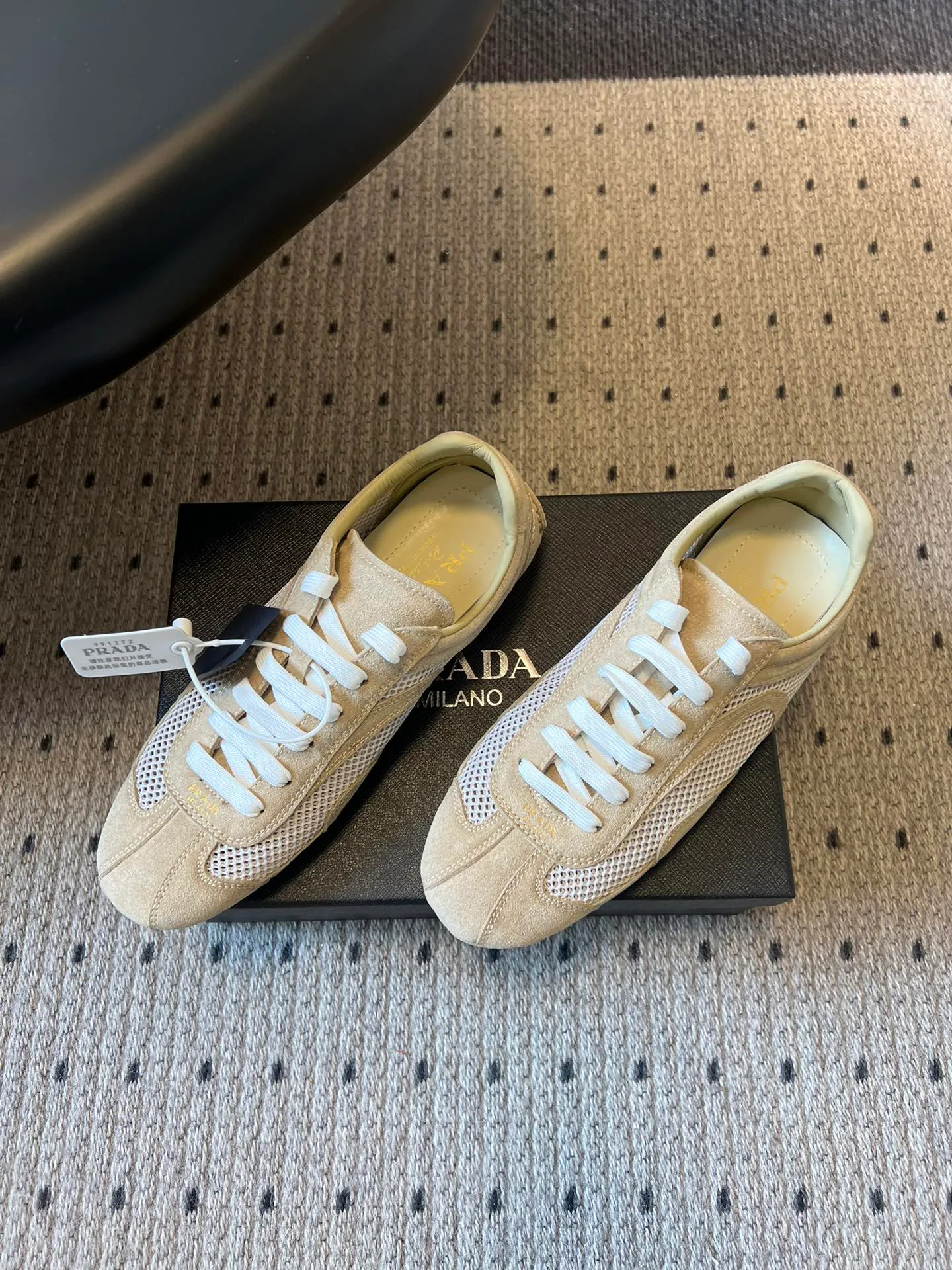 Кроссовки Женские Prada 10496677