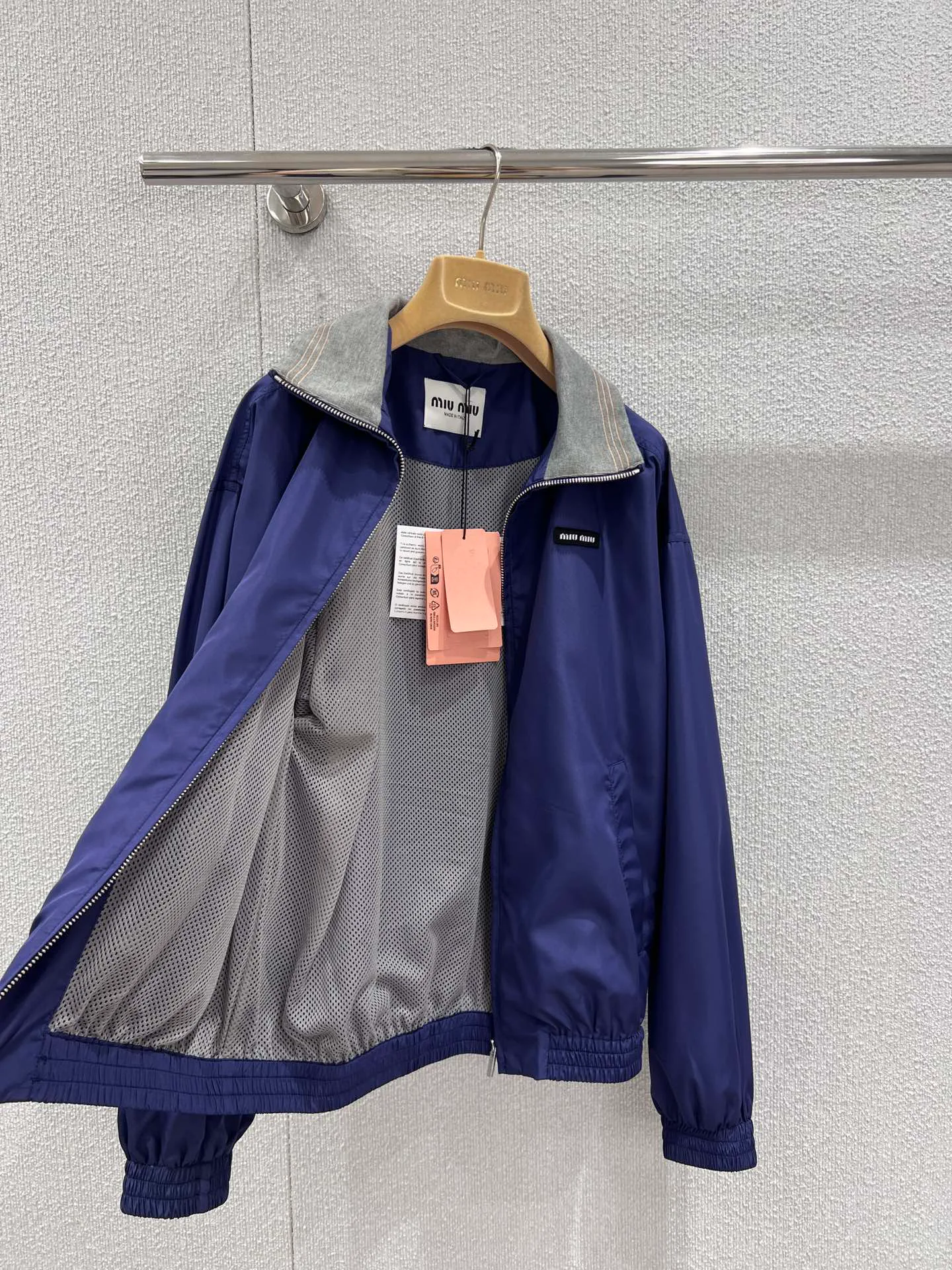 Куртки И Пуховики Женские Miu Miu 5414328