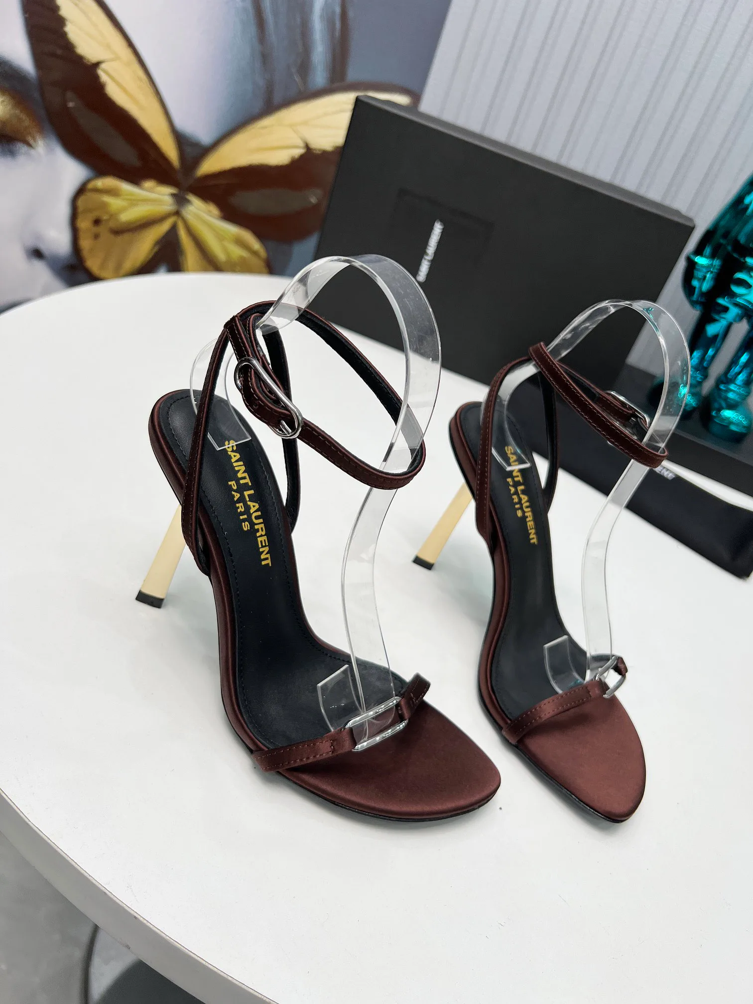 Босоножки Женские Saint Laurent 7184882