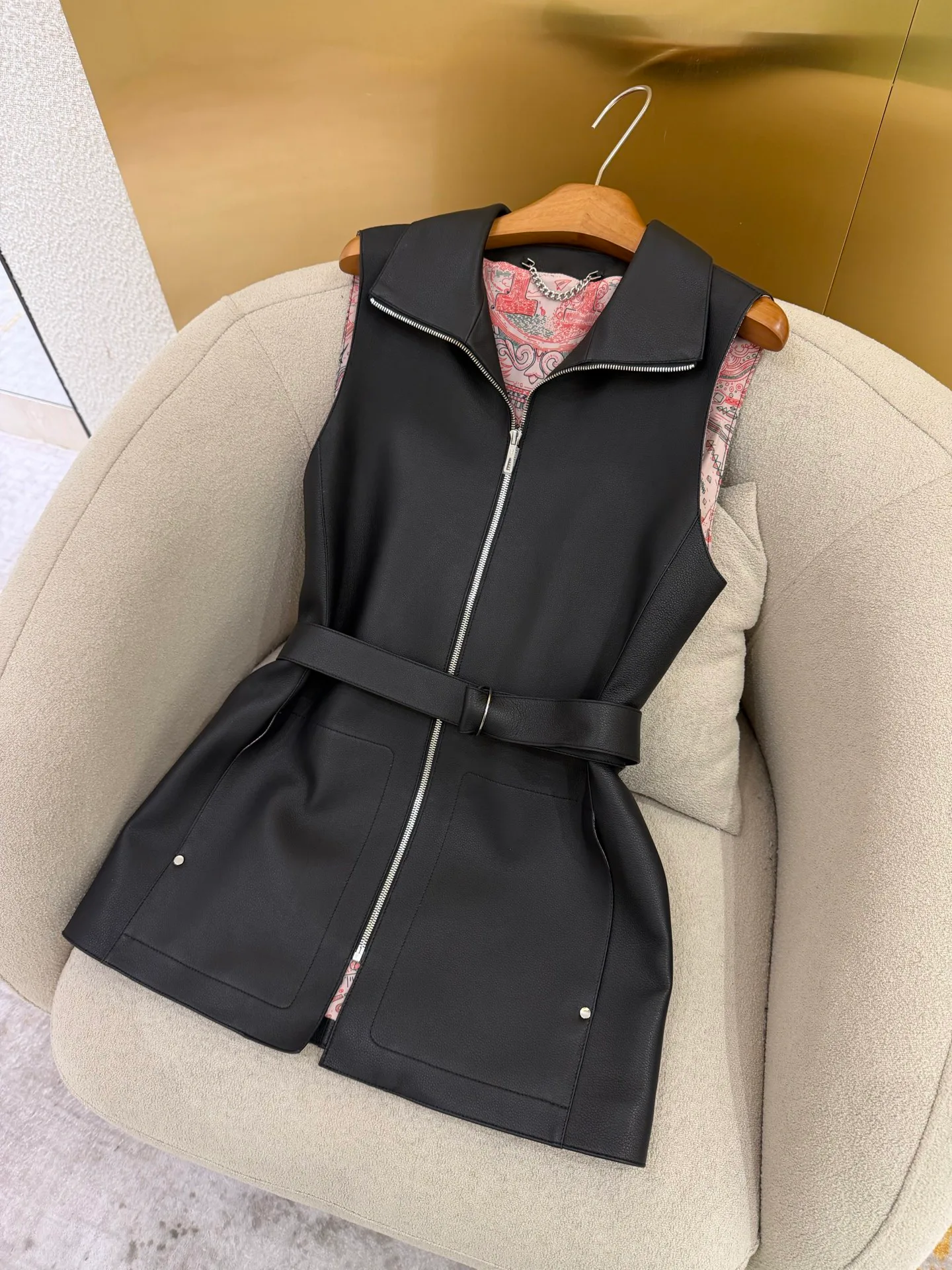 Жилеты Женские Hermes 19253088