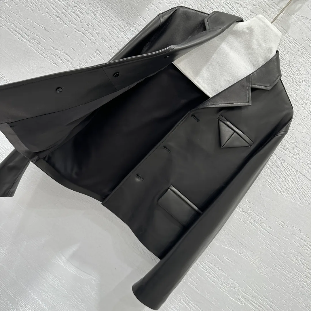 Кожаные Куртки И Дублёнки Женские Bottega Veneta 793833