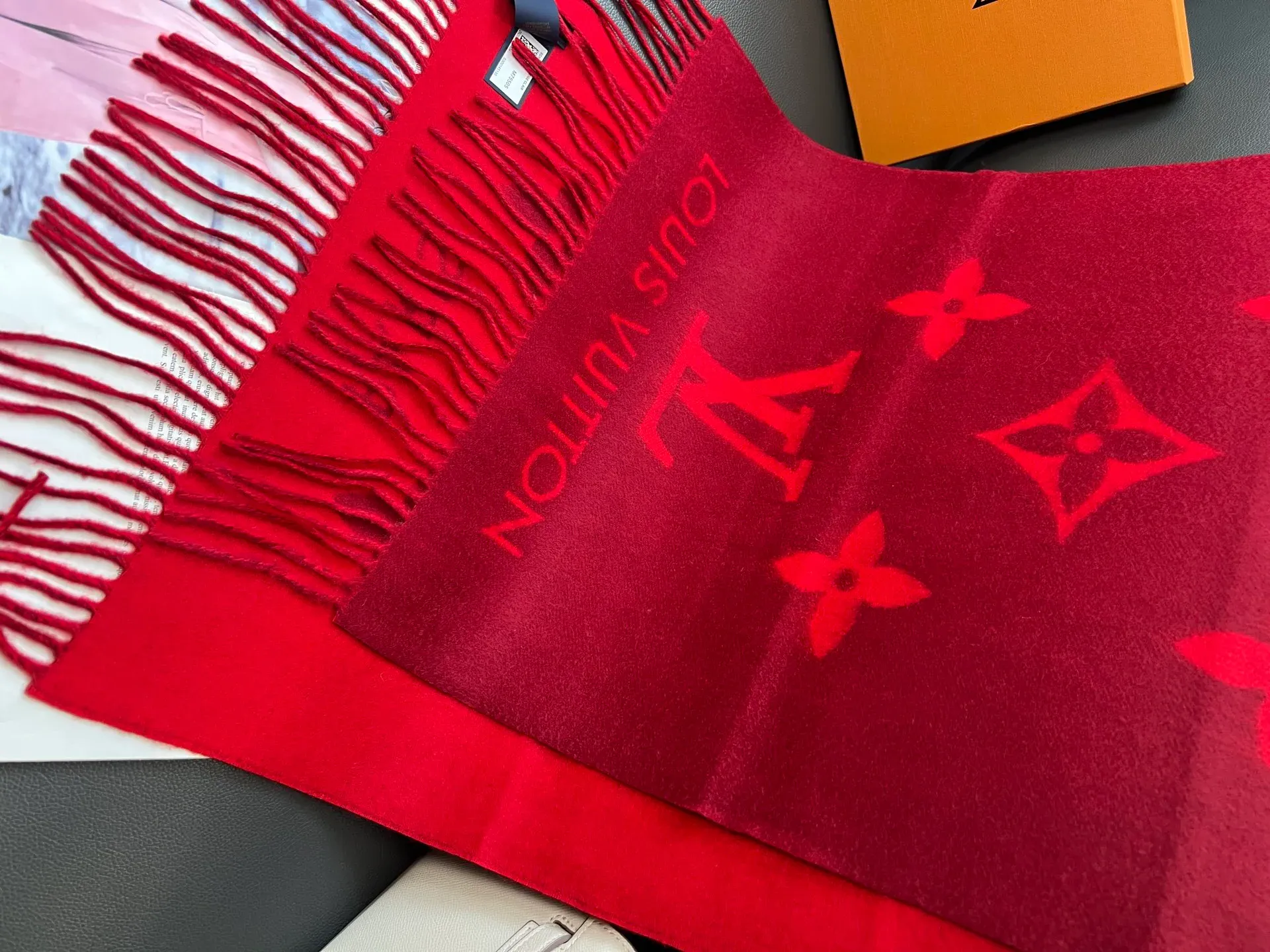 Шарфы Louis Vuitton 859906