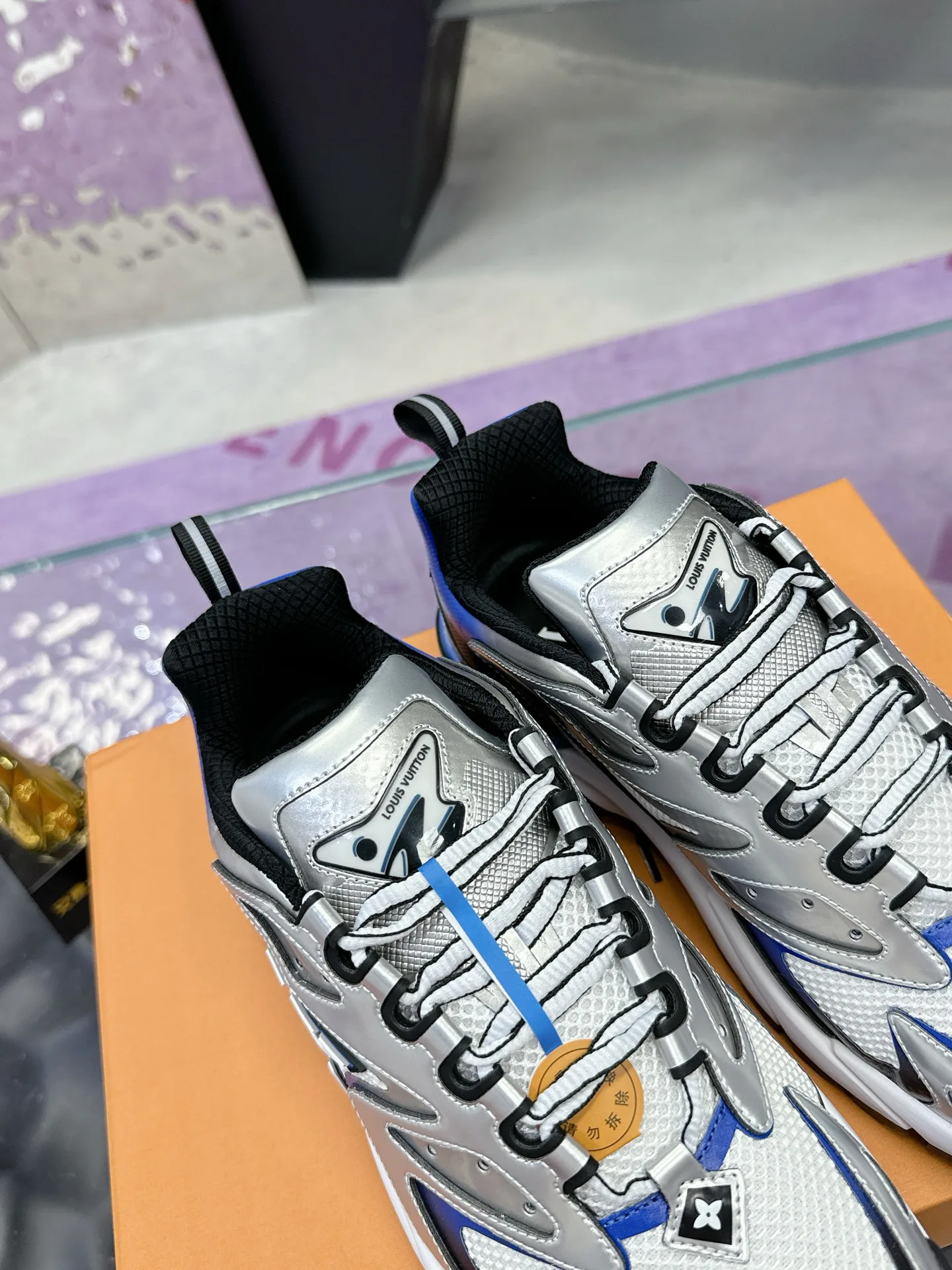 Кроссовки Мужские Louis Vuitton 841689