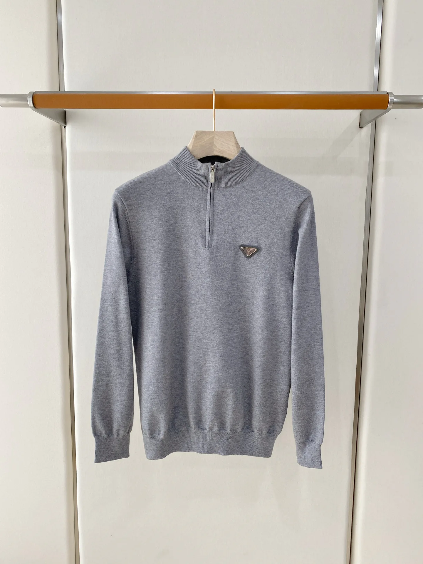 Джемперы И Свитеры Мужские Prada 18596371