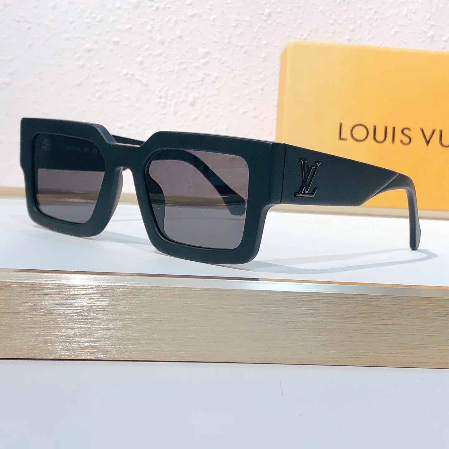 Очки Louis Vuitton 5037354