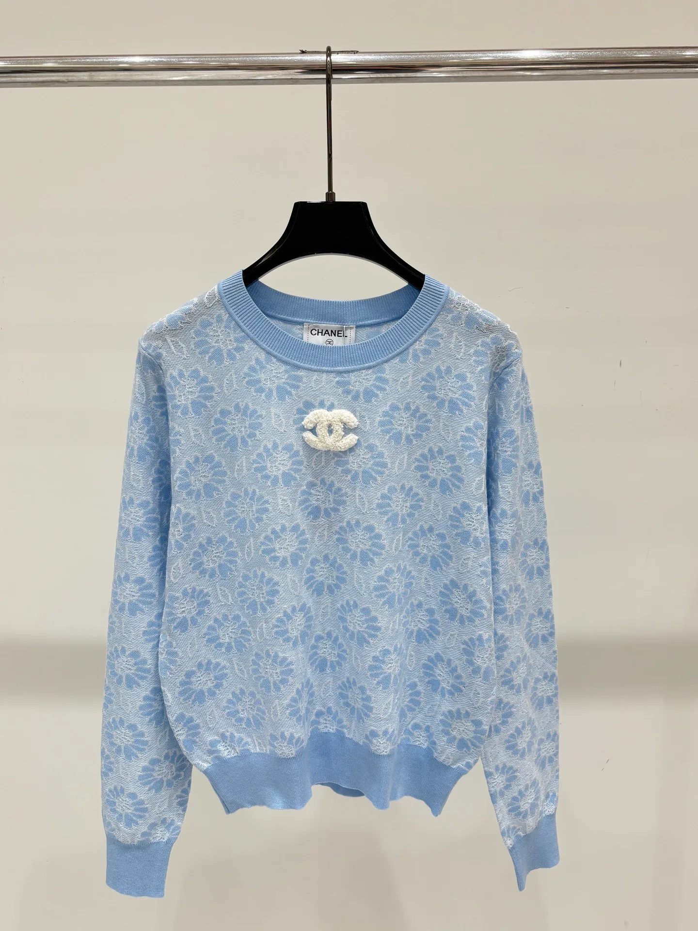 Джемперы И Свитеры Женские Chanel 18138679