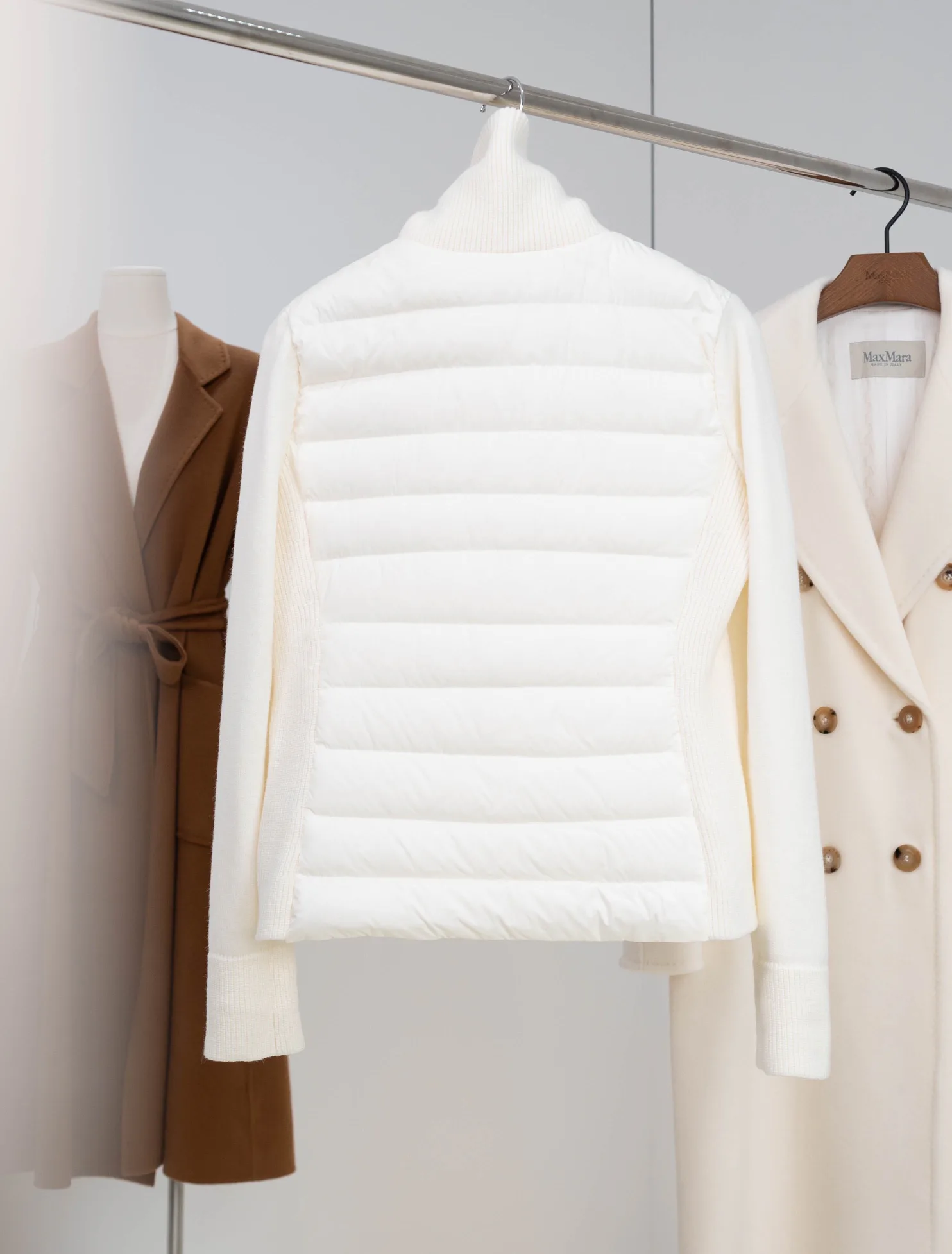 Куртки И Пуховики Женские Moncler 18510345
