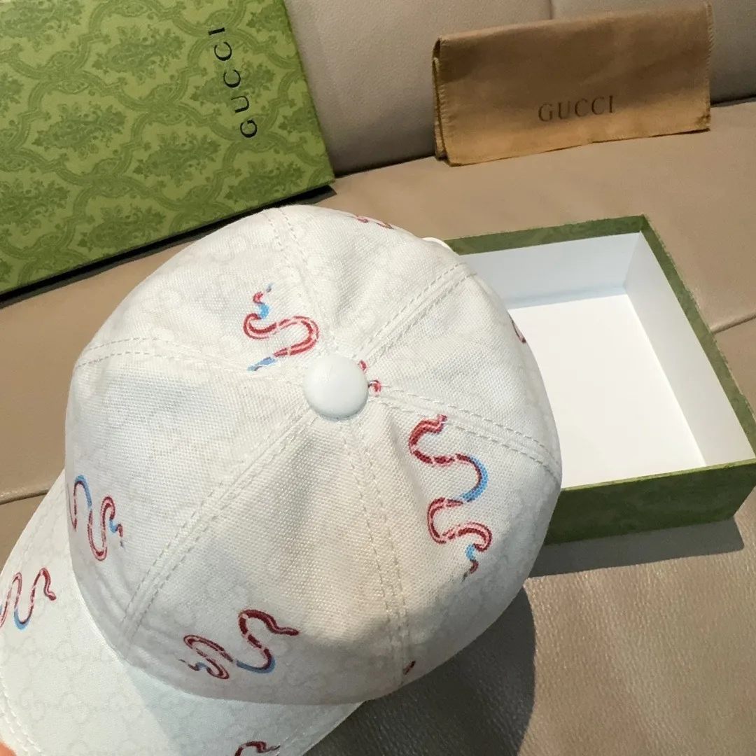 Головные Уборы Gucci 18347095