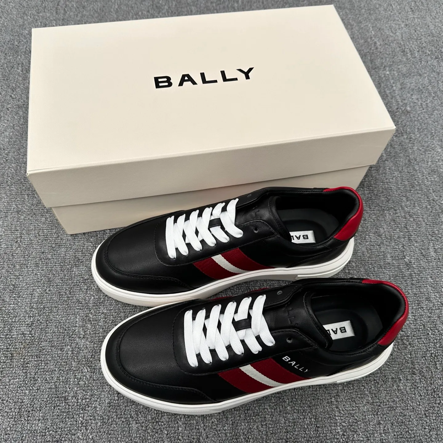 Кроссовки Мужские Bally 19584837
