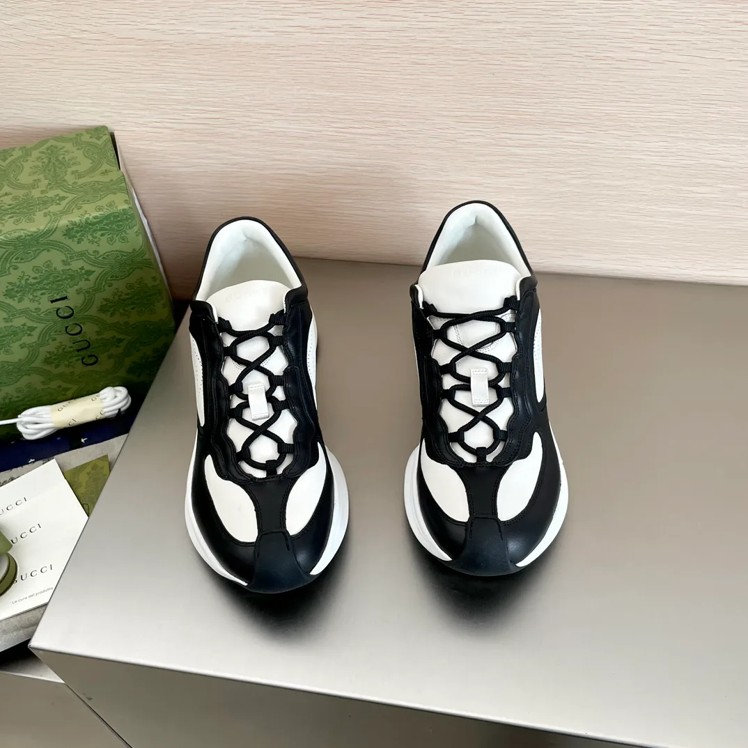 Кроссовки Женские Gucci 573258