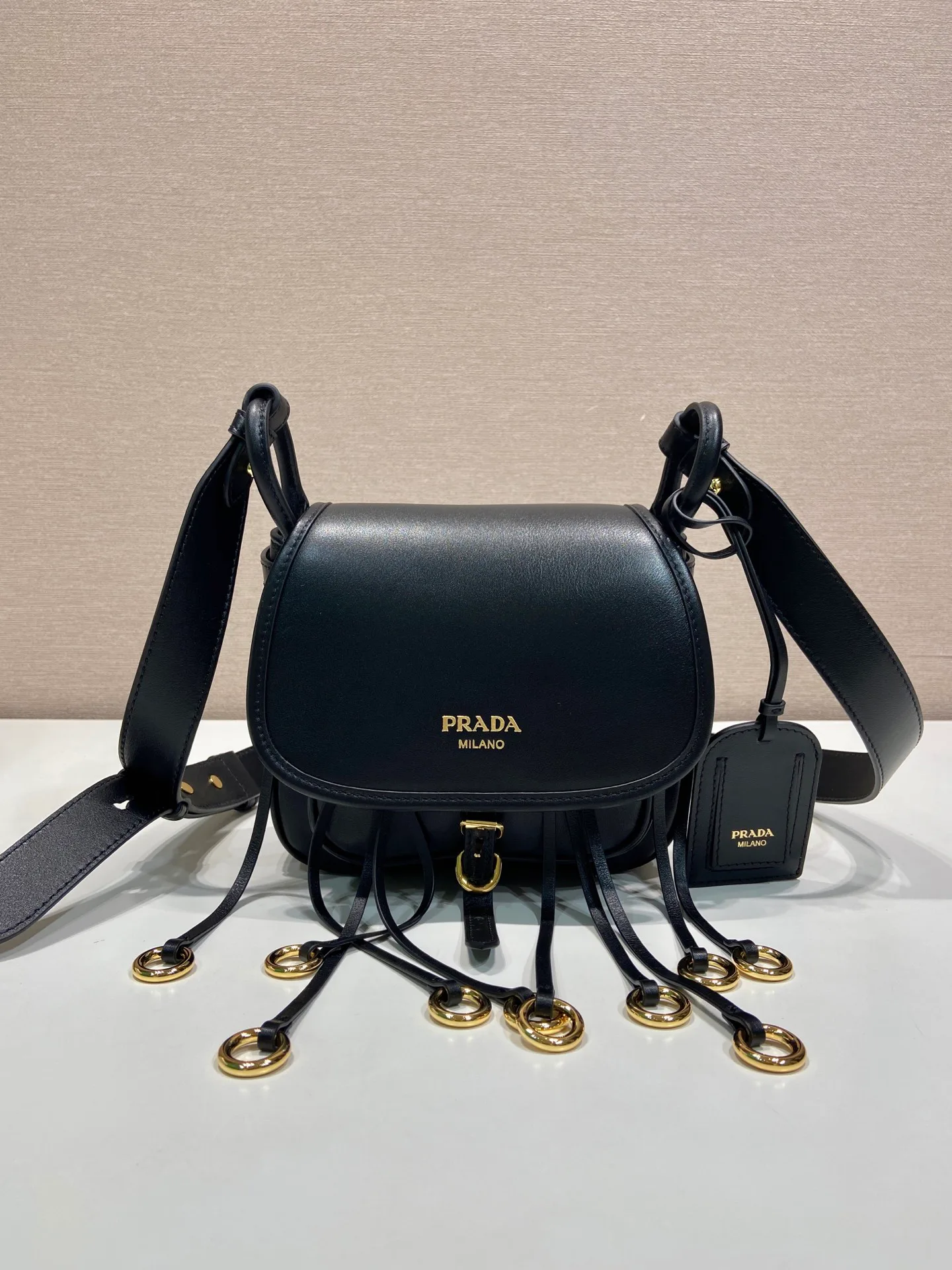 Классические Сумки Женские Prada 18184692