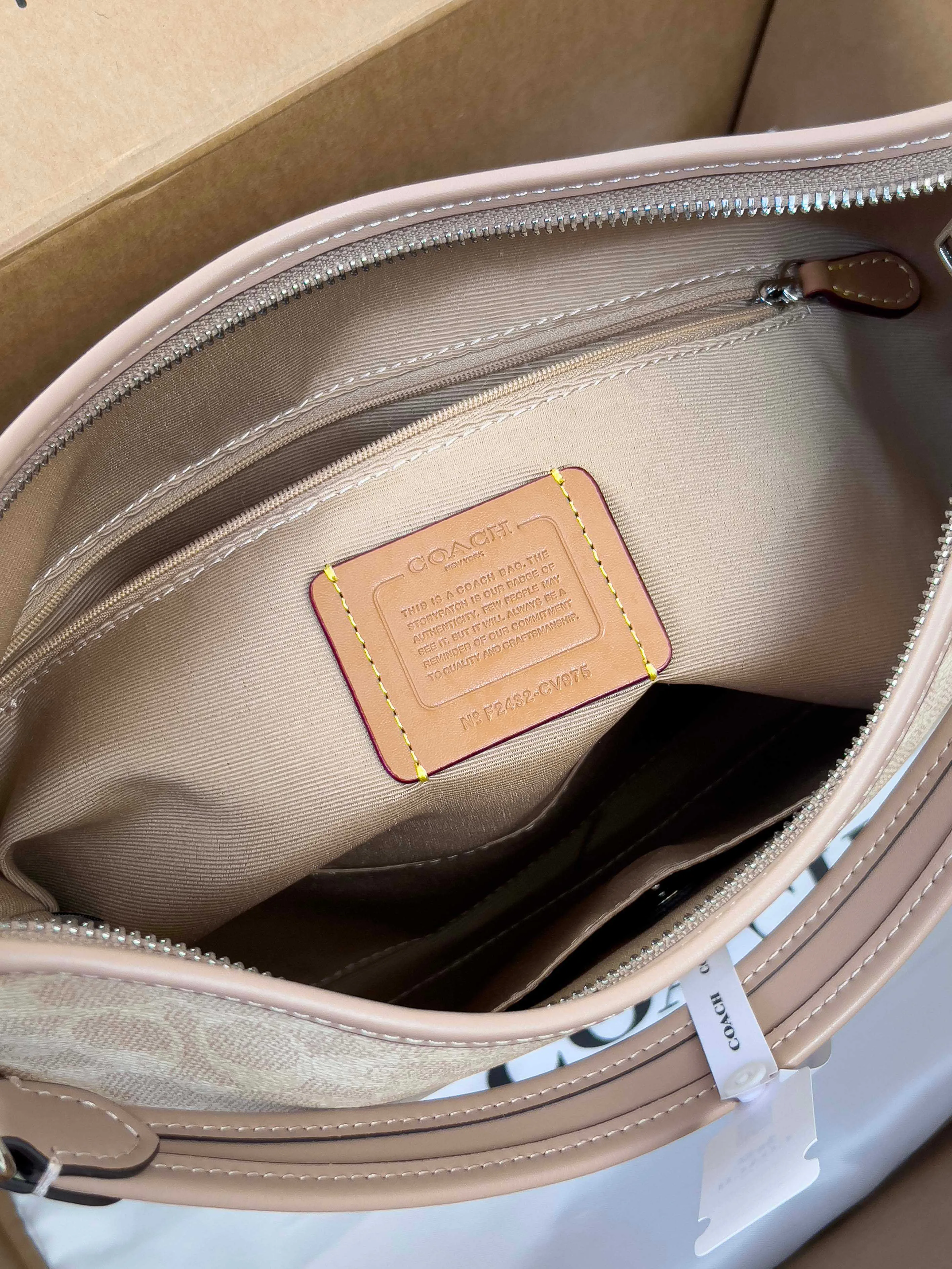 Классические Сумки Женские Coach 11204172