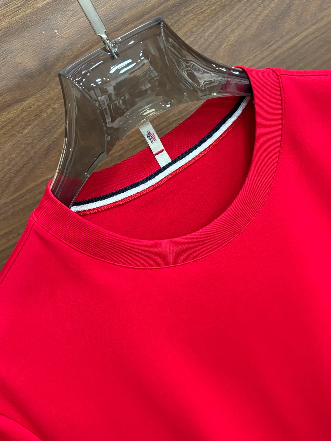 Футболки Женские Moncler 11000518