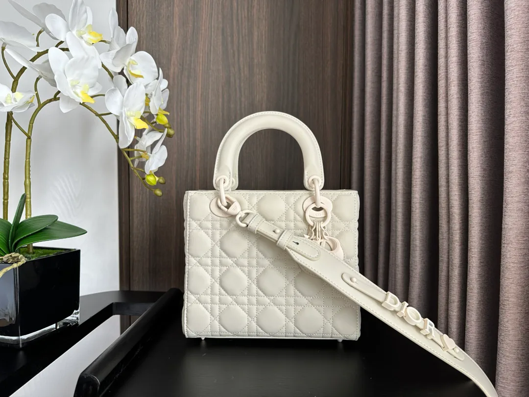 Сумки На Ремне Женские Christian Dior 61199