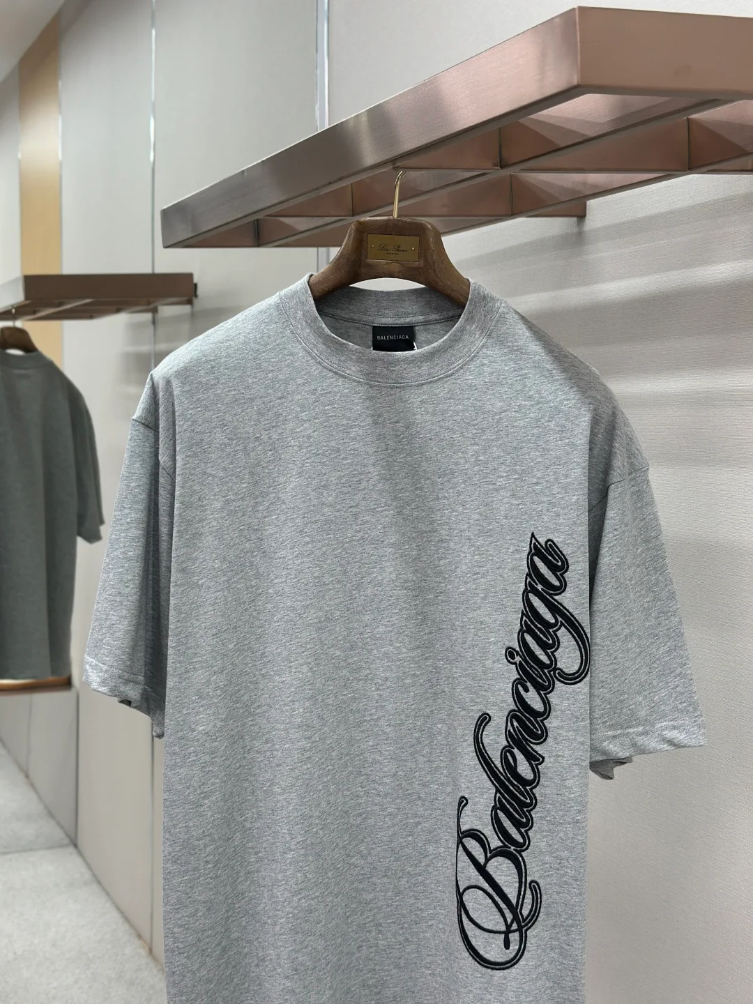 Футболки Женские Balenciaga 18191125