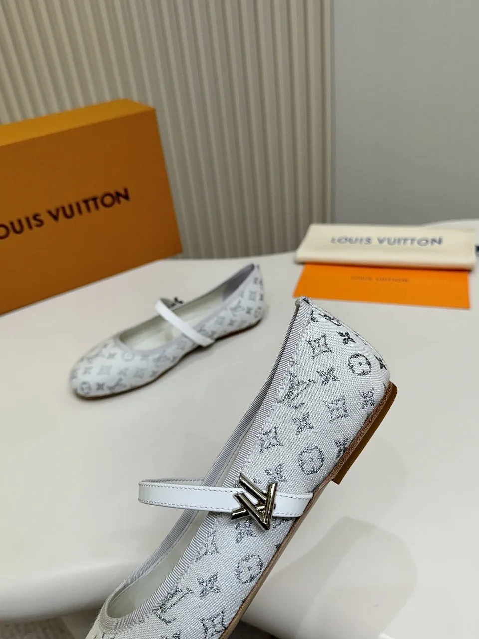 Балетки Женские Louis Vuitton 52708