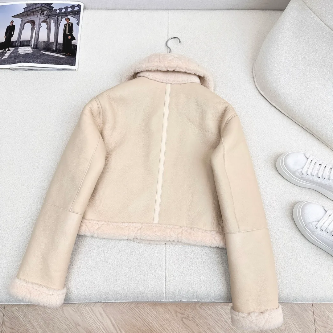 Куртки И Пуховики Женские Christian Dior 302589