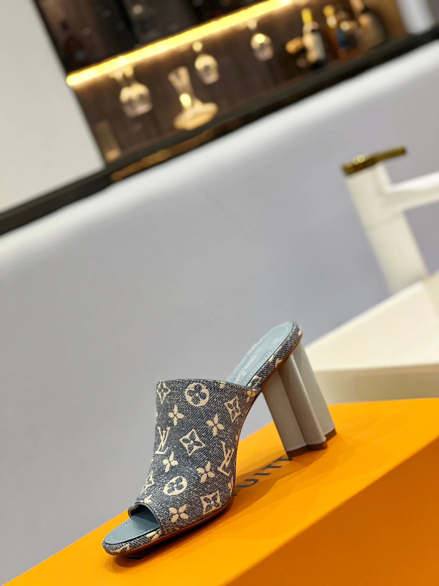 Босоножки Женские Louis Vuitton 9623601