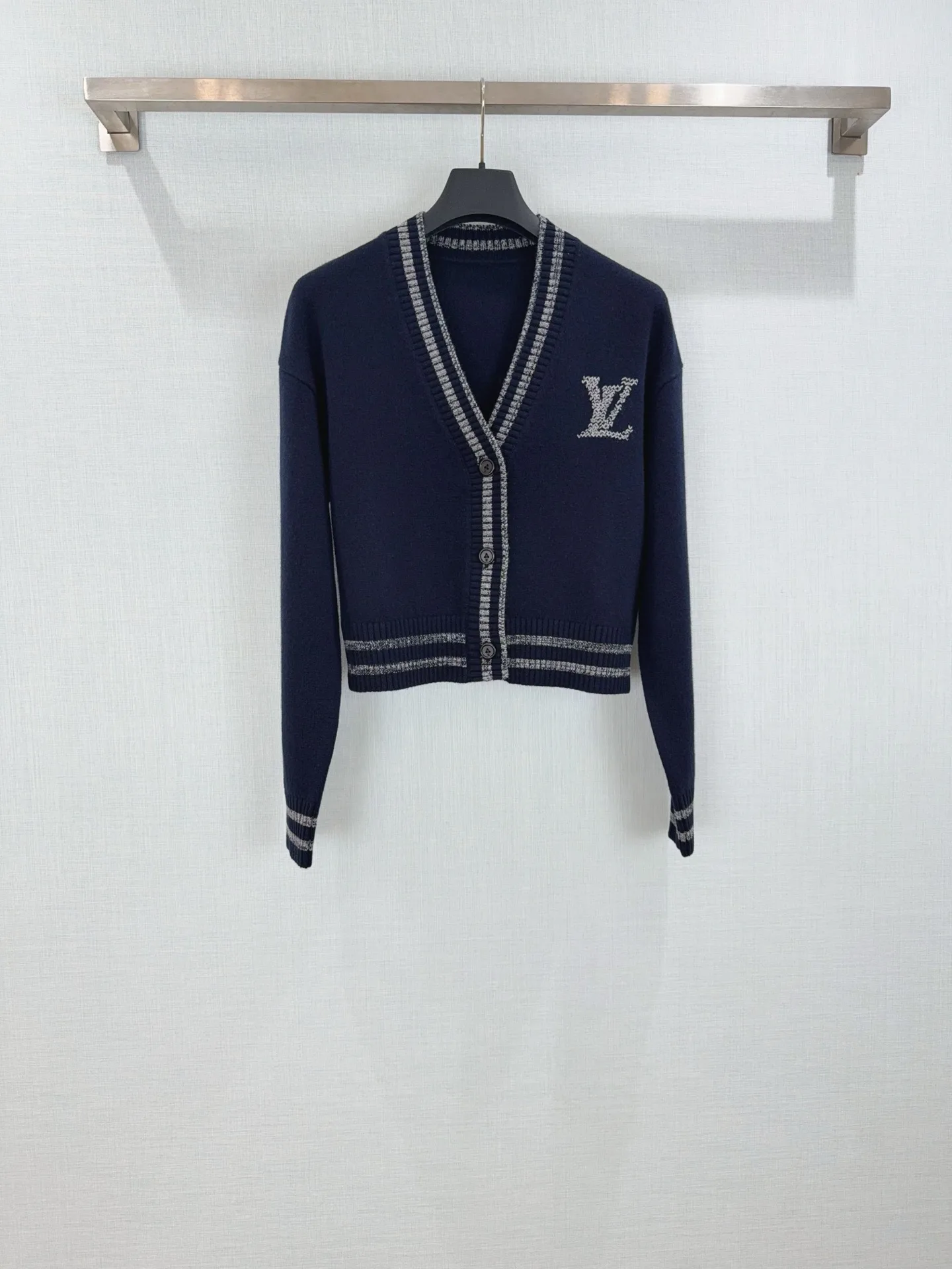 Джемперы И Свитеры Женские Louis Vuitton 17925727