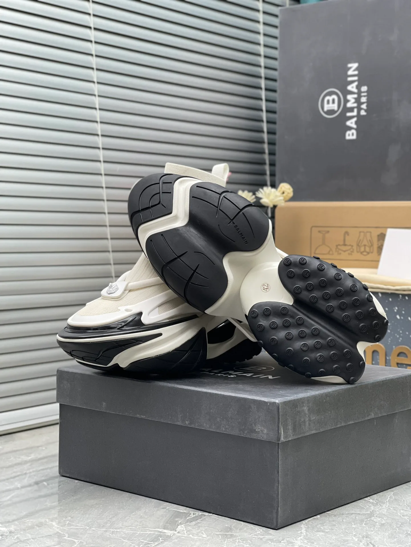 Кроссовки Женские Balmain 4041897