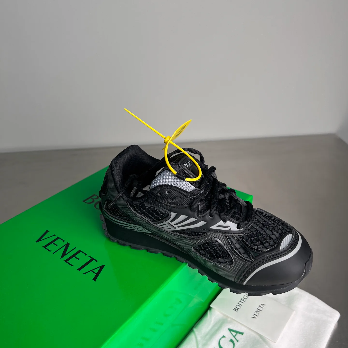 Кроссовки Женские Bottega Veneta 19449