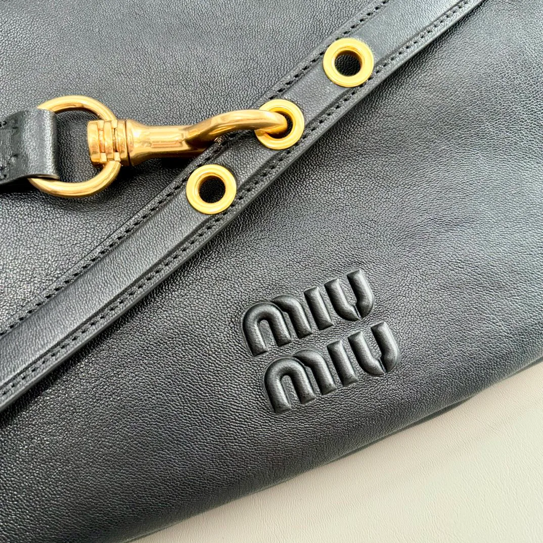 Классические Сумки Женские Miu Miu 26165