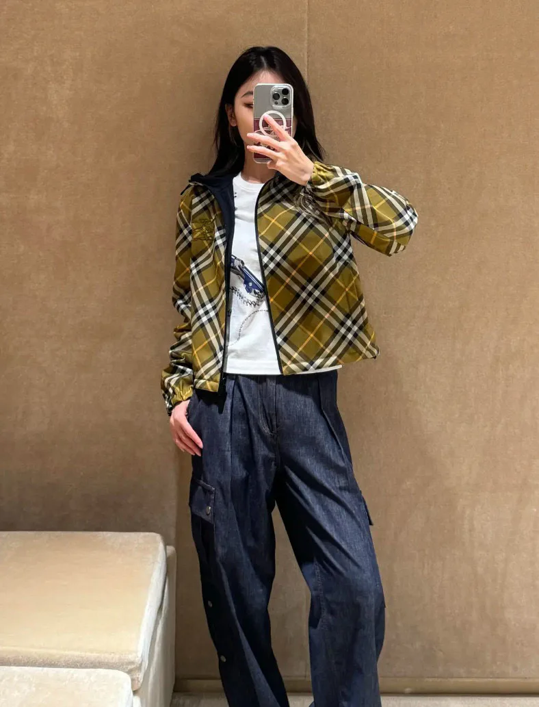 Куртки И Пуховики Женские Burberry 11224933