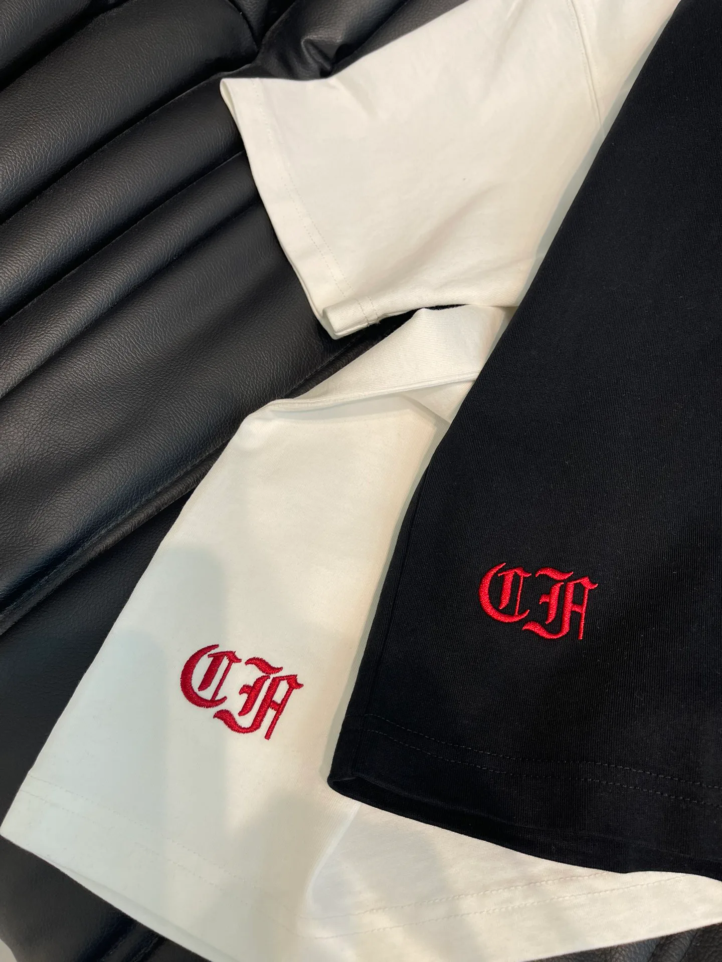 Футболки Женские Chrome Hearts 25282