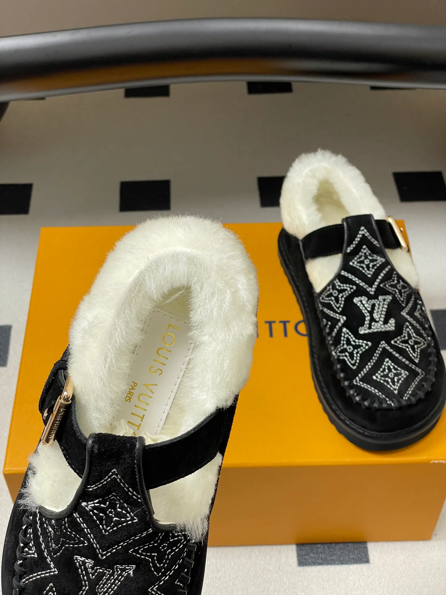 Мюли И Сабо Женские Louis Vuitton 227929