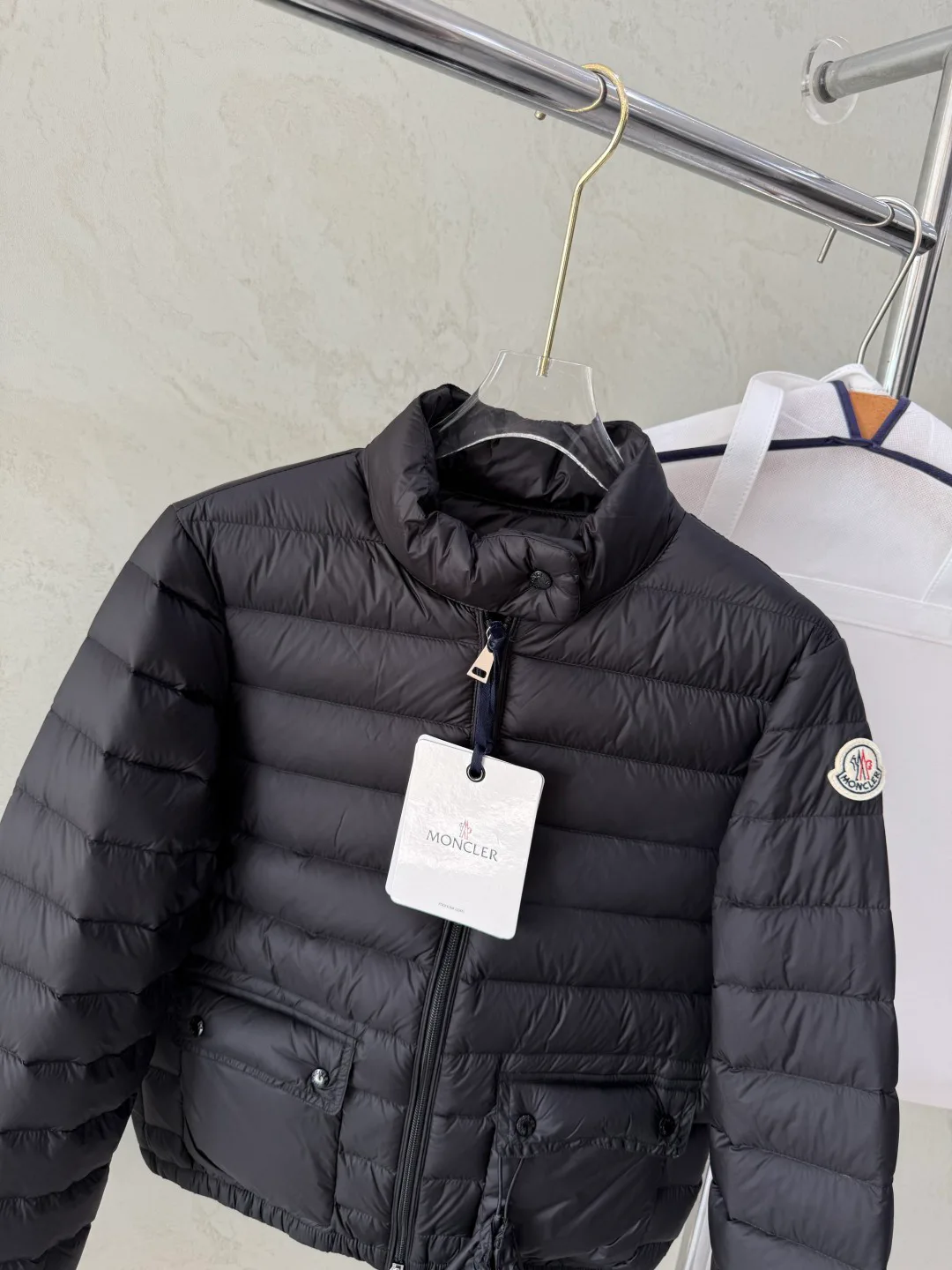 Куртки И Пуховики Женские Moncler 19636254