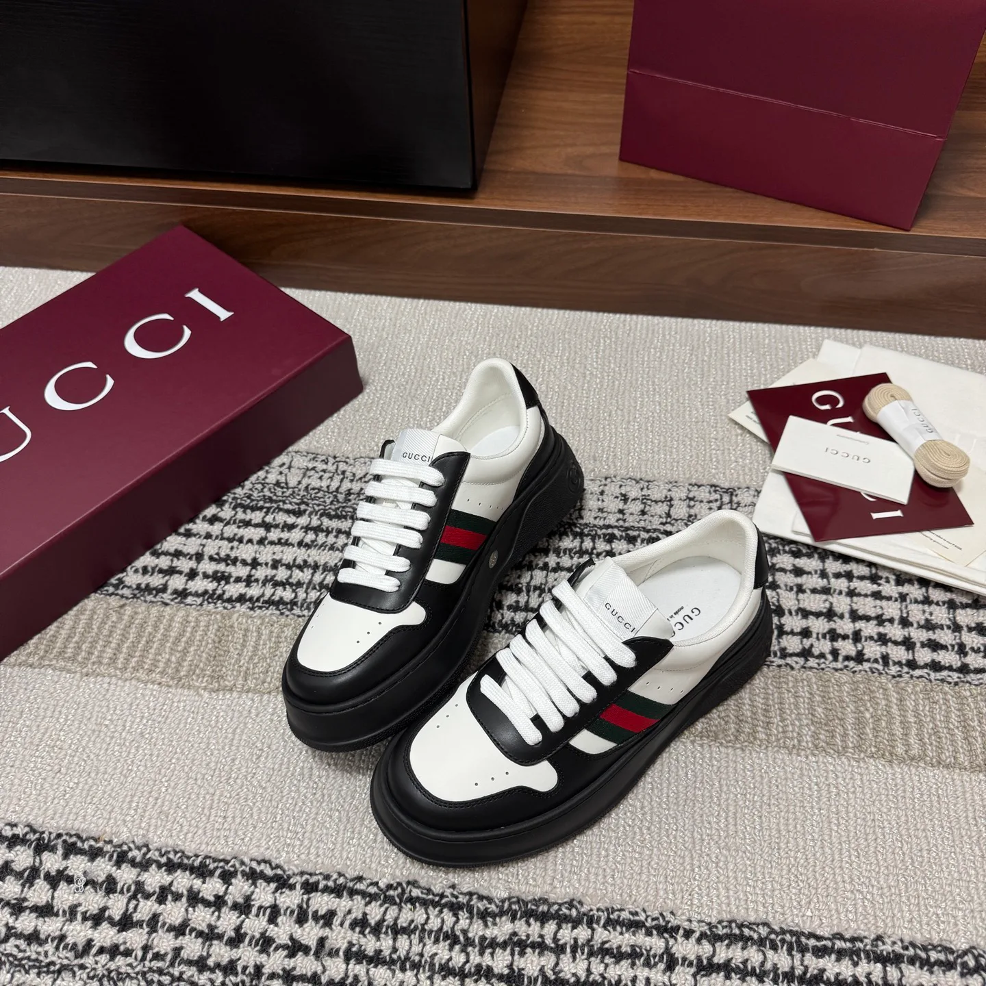 Кроссовки Женские Gucci 1225468