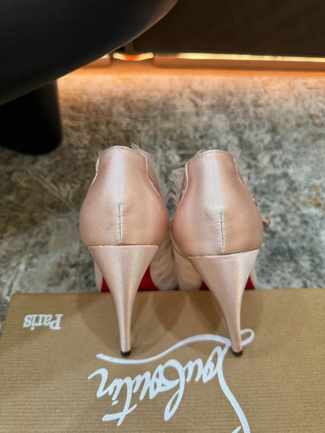 Туфли Женские Christian Louboutin 17524672