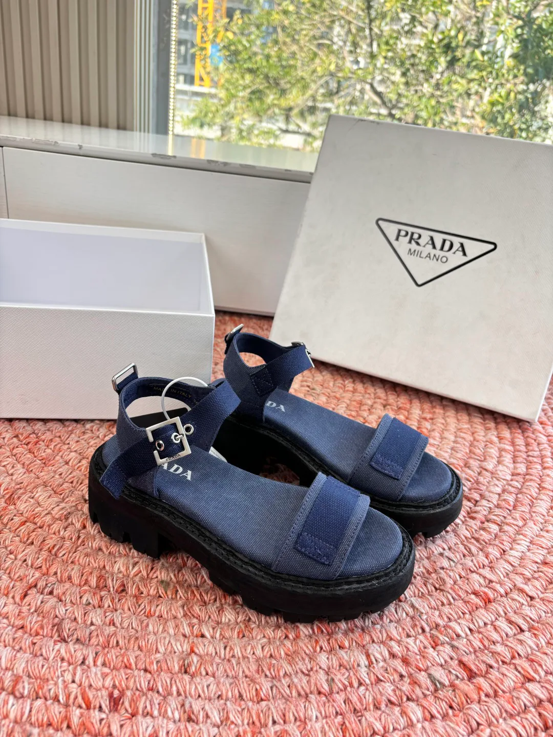Сандалии Женские Prada 10446995