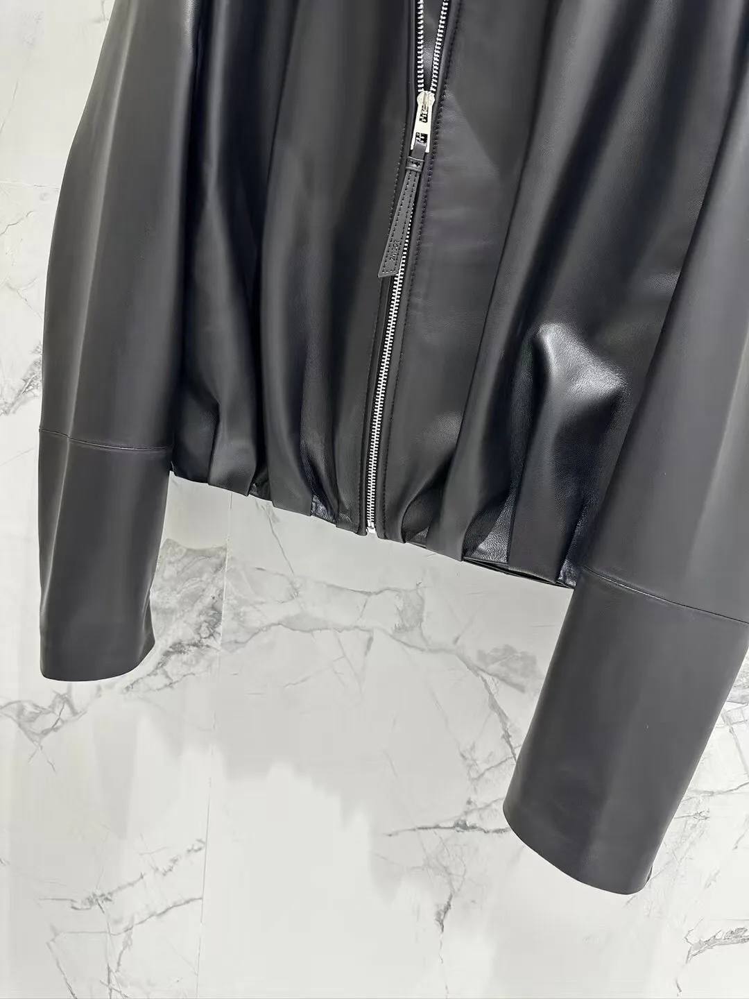 Кожаные Куртки И Дублёнки Женские Loewe 12717831