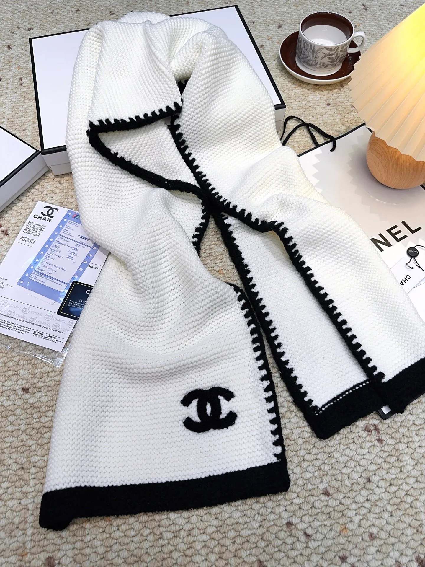 Шарфы Chanel 18105411