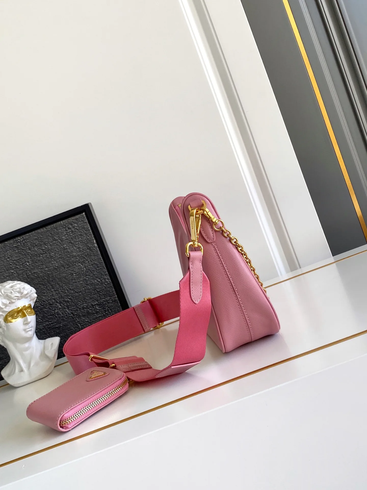 Сумки На Ремне Женские Prada 501339