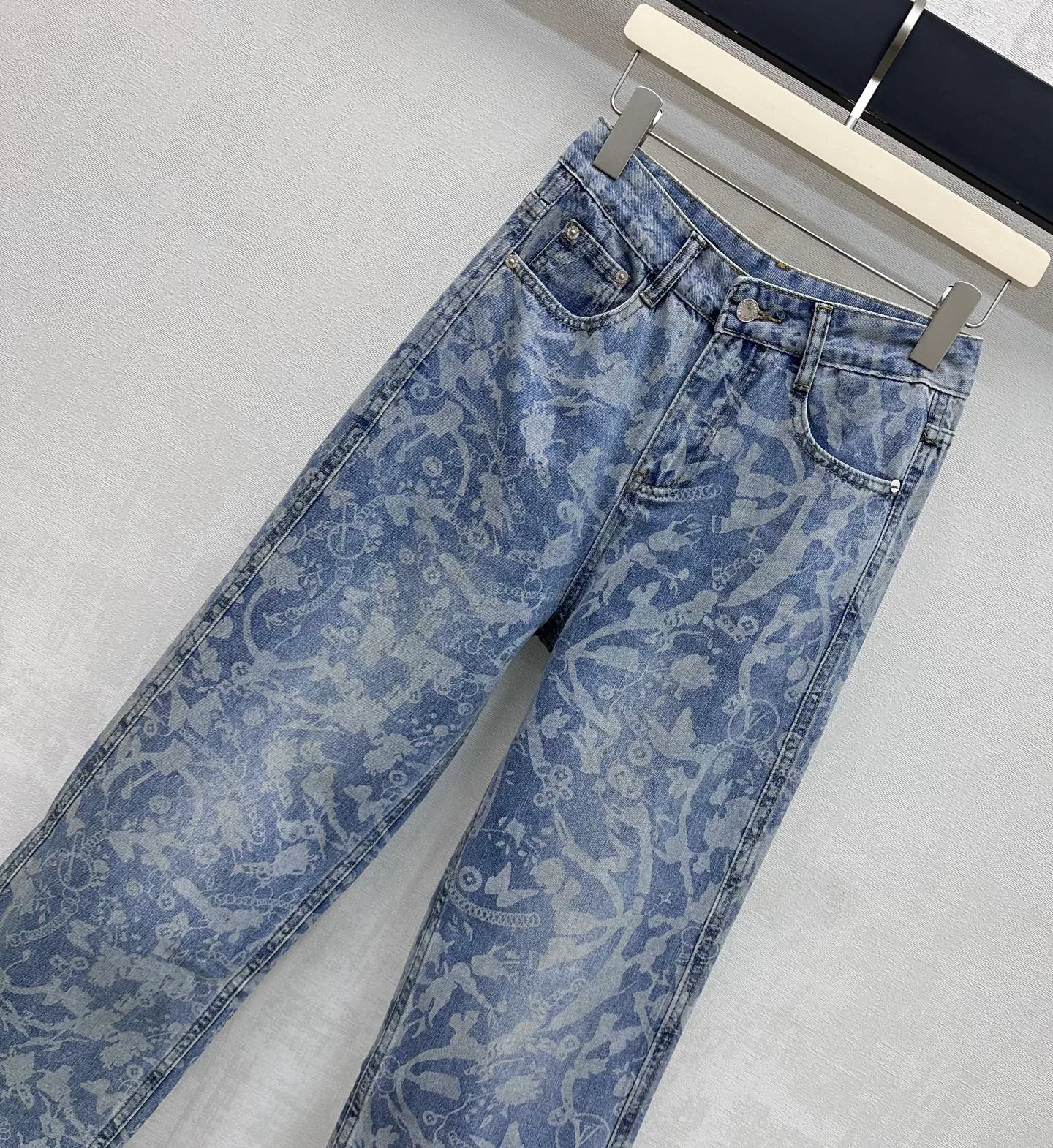 Джинсы Женские Louis Vuitton 11682761