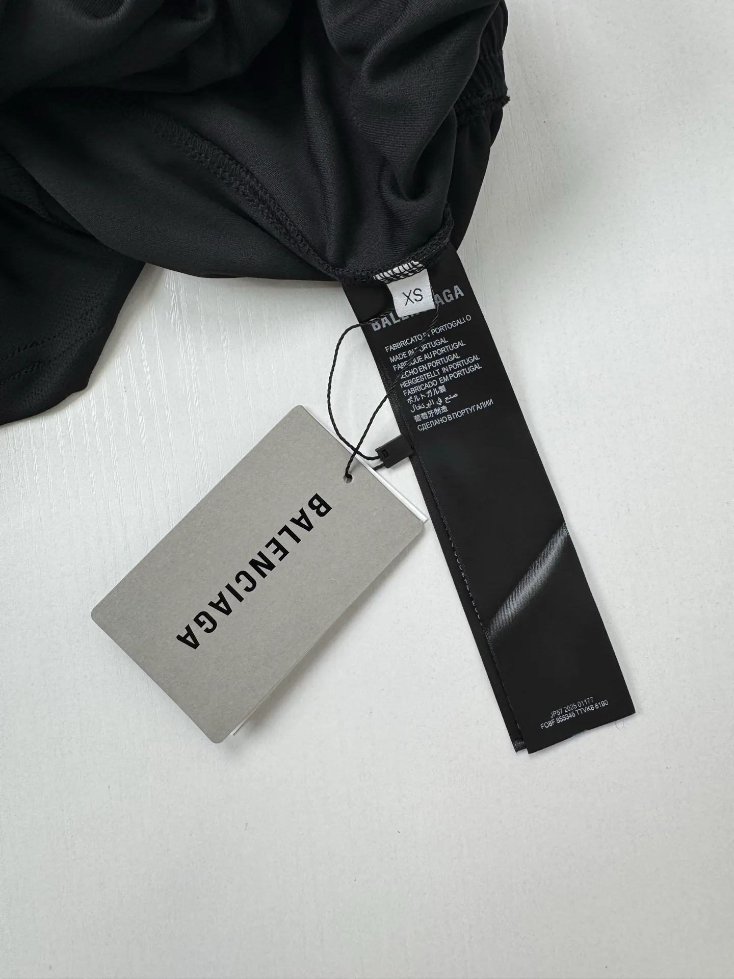 Шорты Мужские Balenciaga 17585905