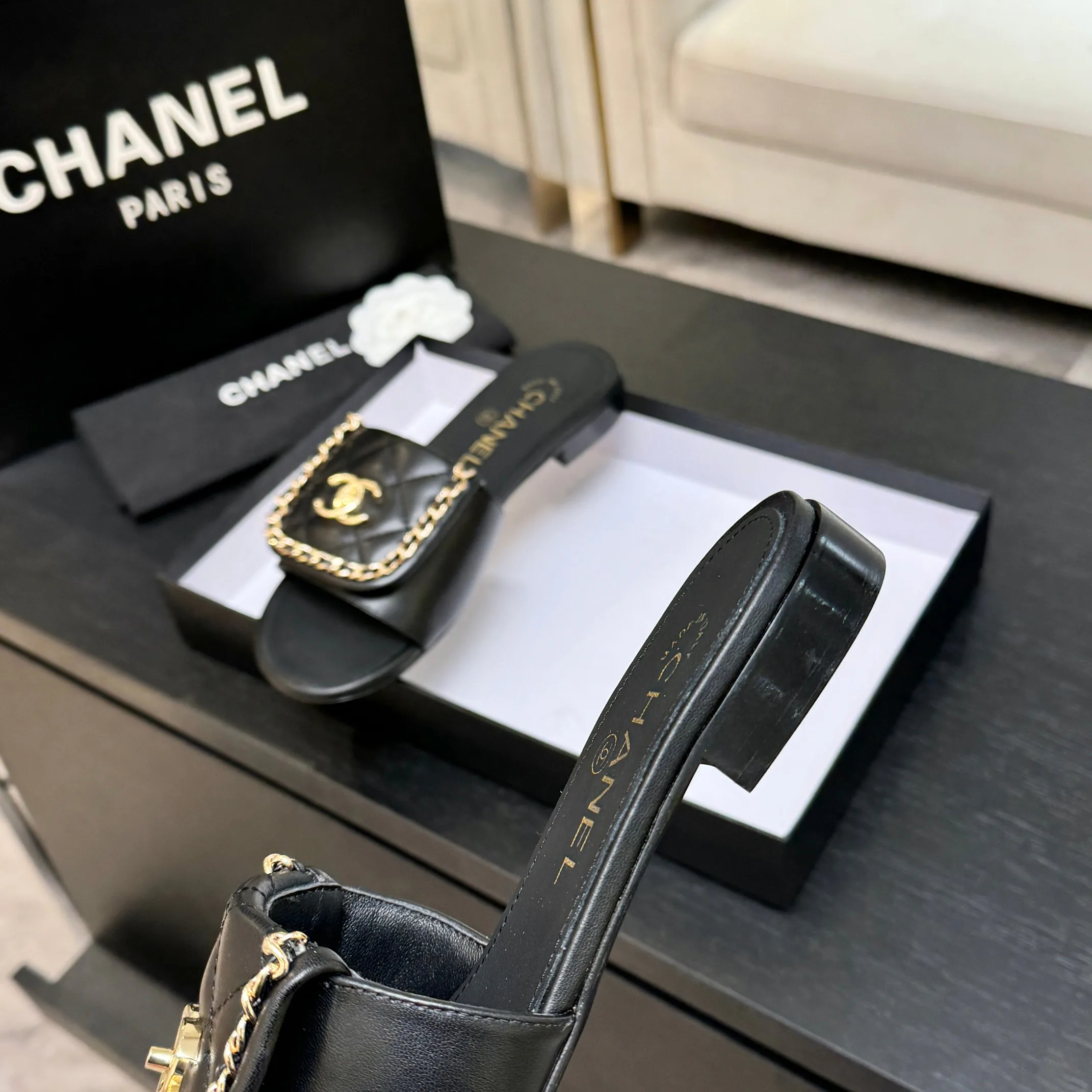 Шлепанцы Женские Chanel 1468218