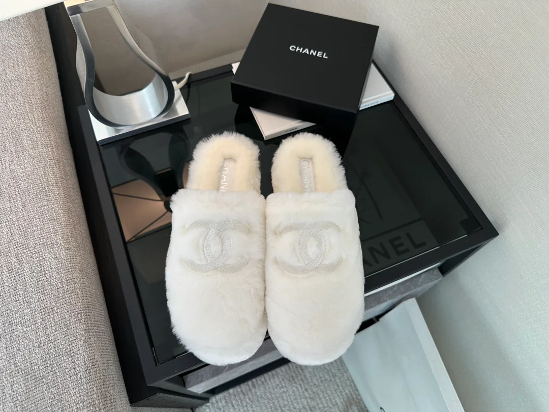 Тапочки Женские Chanel 2555487