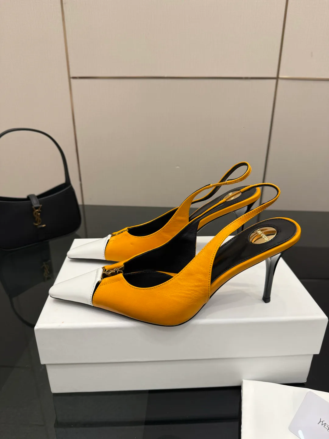 Босоножки Женские Saint Laurent 11409920