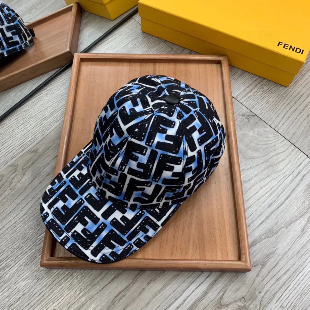 Головные Уборы Fendi 12882080