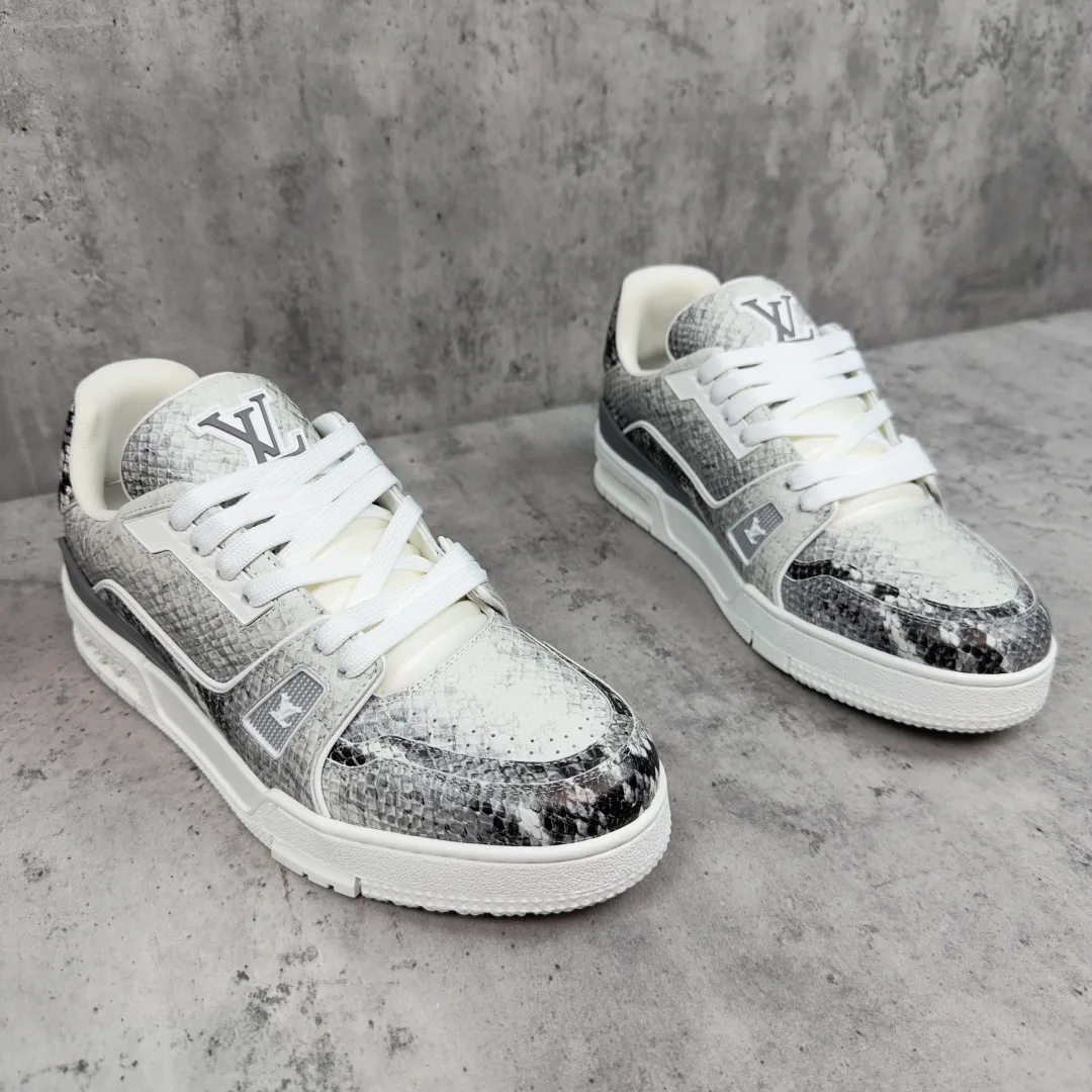 Кроссовки Мужские Louis Vuitton 1016355