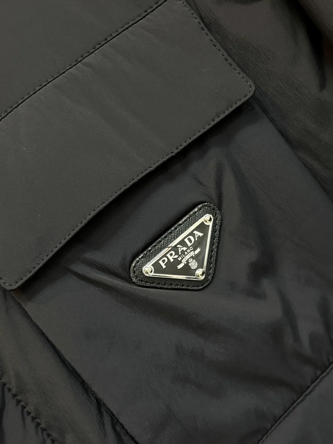 Куртки И Пуховики Мужские Prada 17925289